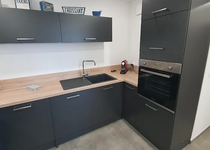 T3 Propriano Vue Mer, Neuf, Climatise Et Classe 4 Etoiles